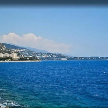 Casino Monte Carlo Hold'em Апартаменты Босолей